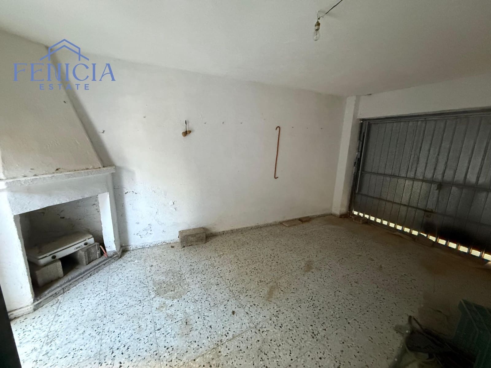 4 soveværelse Byhus til salg i Lentegi med garage - € 125.000 (Ref: 9239614)