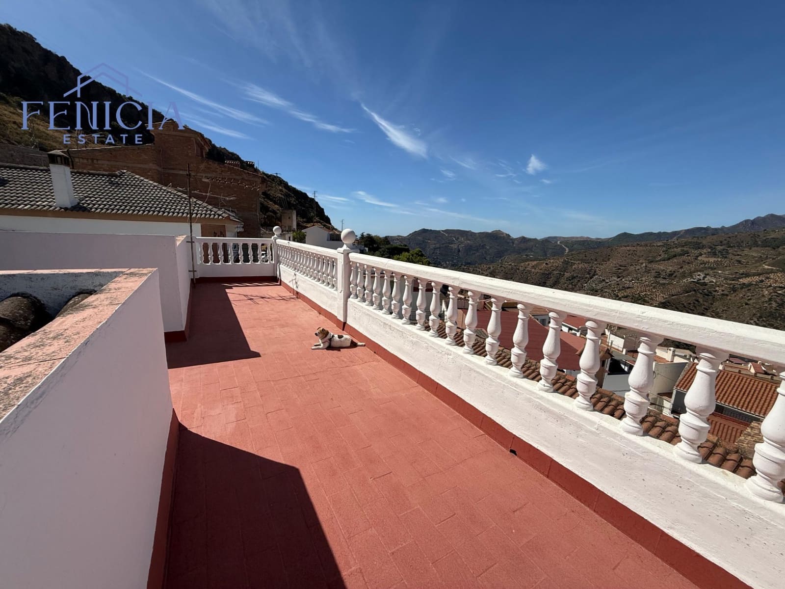 4 soveværelse Byhus til salg i Lentegi med garage - € 125.000 (Ref: 9239614)