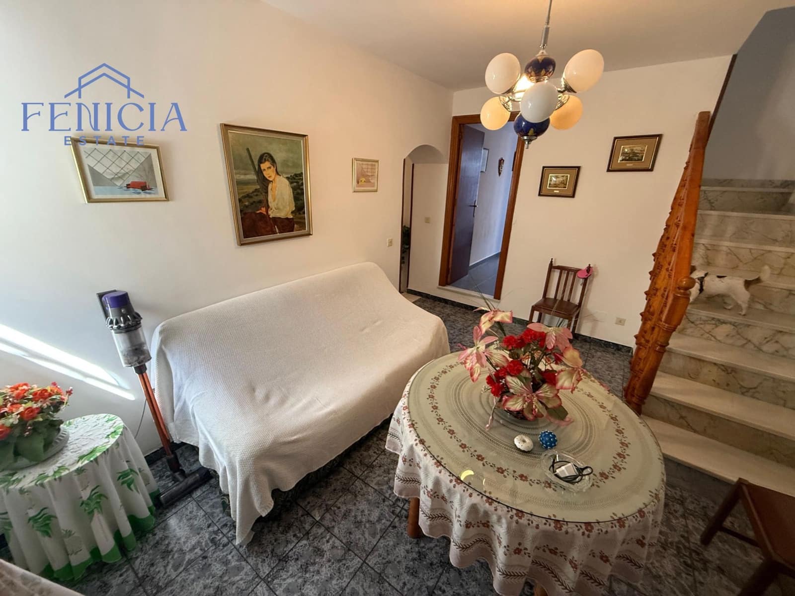 4 soveværelse Byhus til salg i Lentegi med garage - € 125.000 (Ref: 9239614)