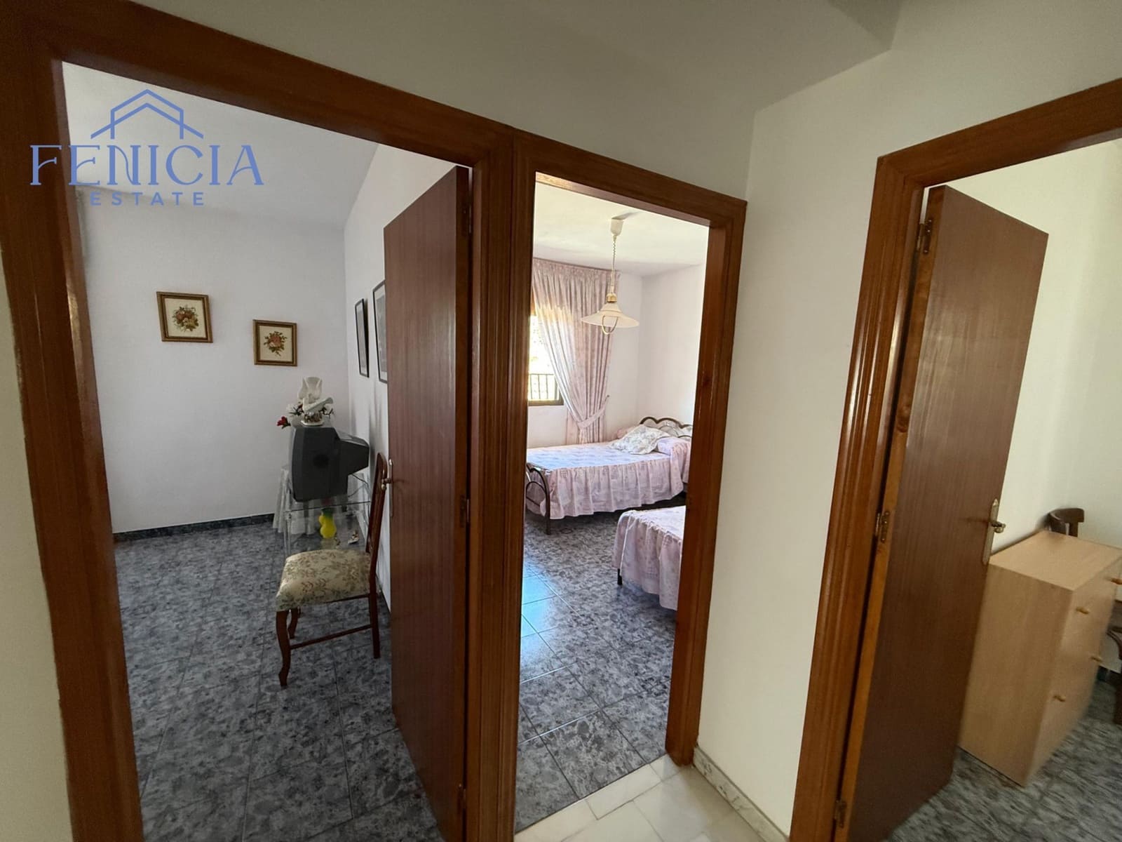 4 soveværelse Byhus til salg i Lentegi med garage - € 125.000 (Ref: 9239614)