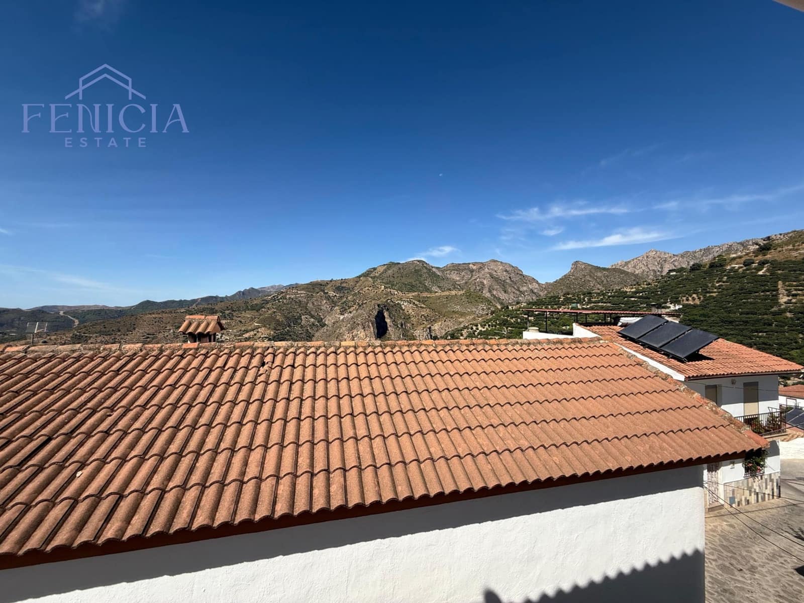 4 soveværelse Byhus til salg i Lentegi med garage - € 125.000 (Ref: 9239614)