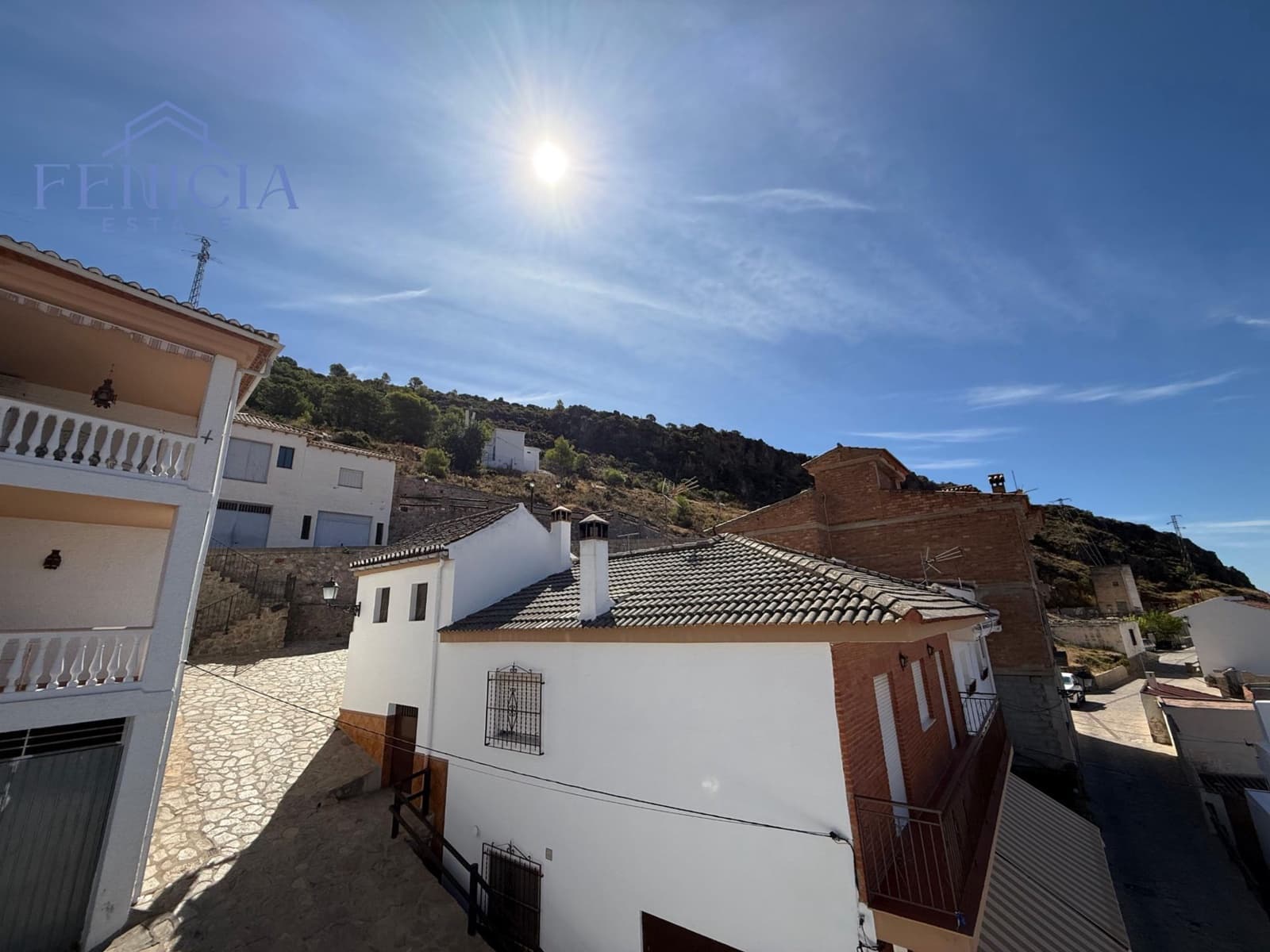 4 soveværelse Byhus til salg i Lentegi med garage - € 125.000 (Ref: 9239614)