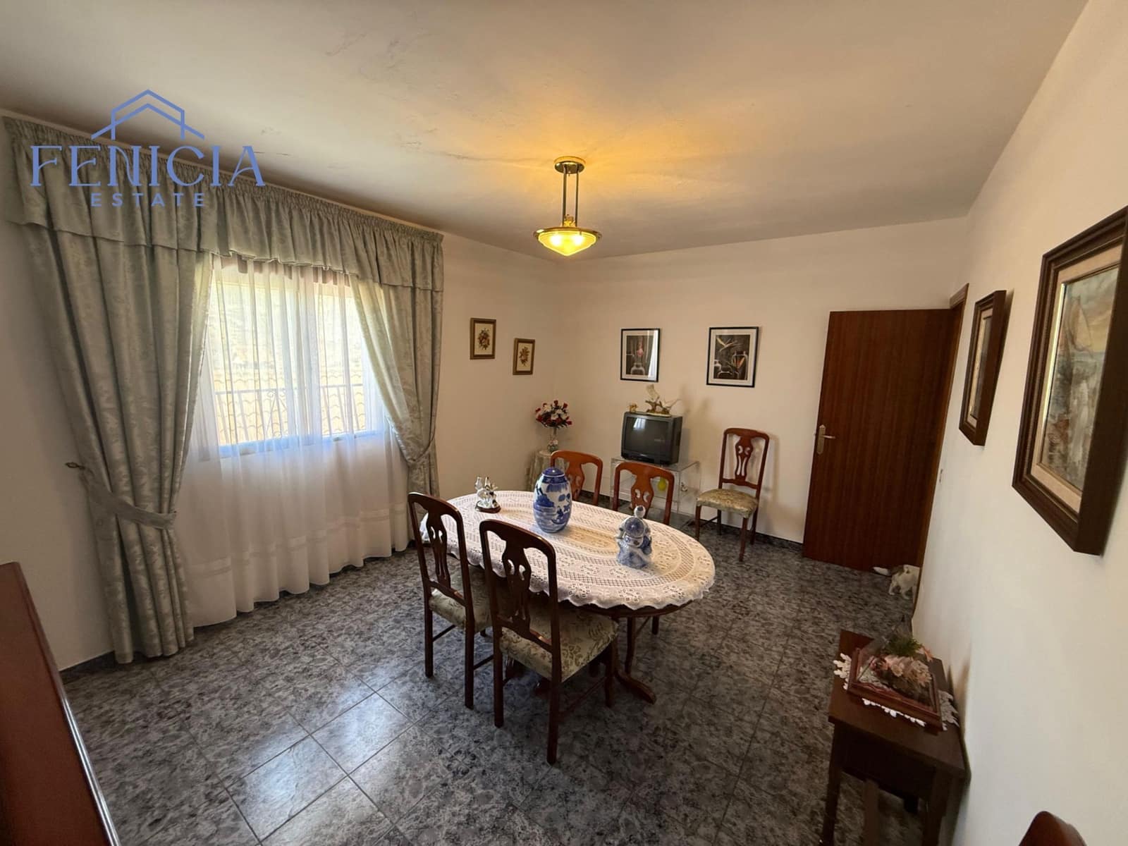 4 soveværelse Byhus til salg i Lentegi med garage - € 125.000 (Ref: 9239614)