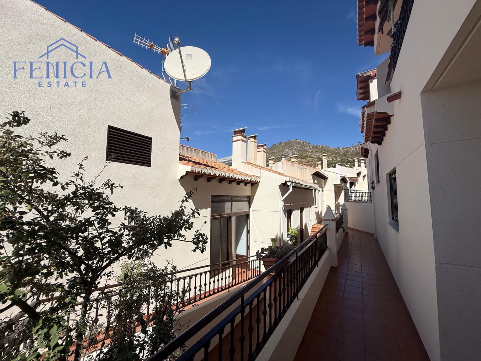 2 soveværelse Byhus til salg i Lentegi - € 115.000 (Ref: 9239615)