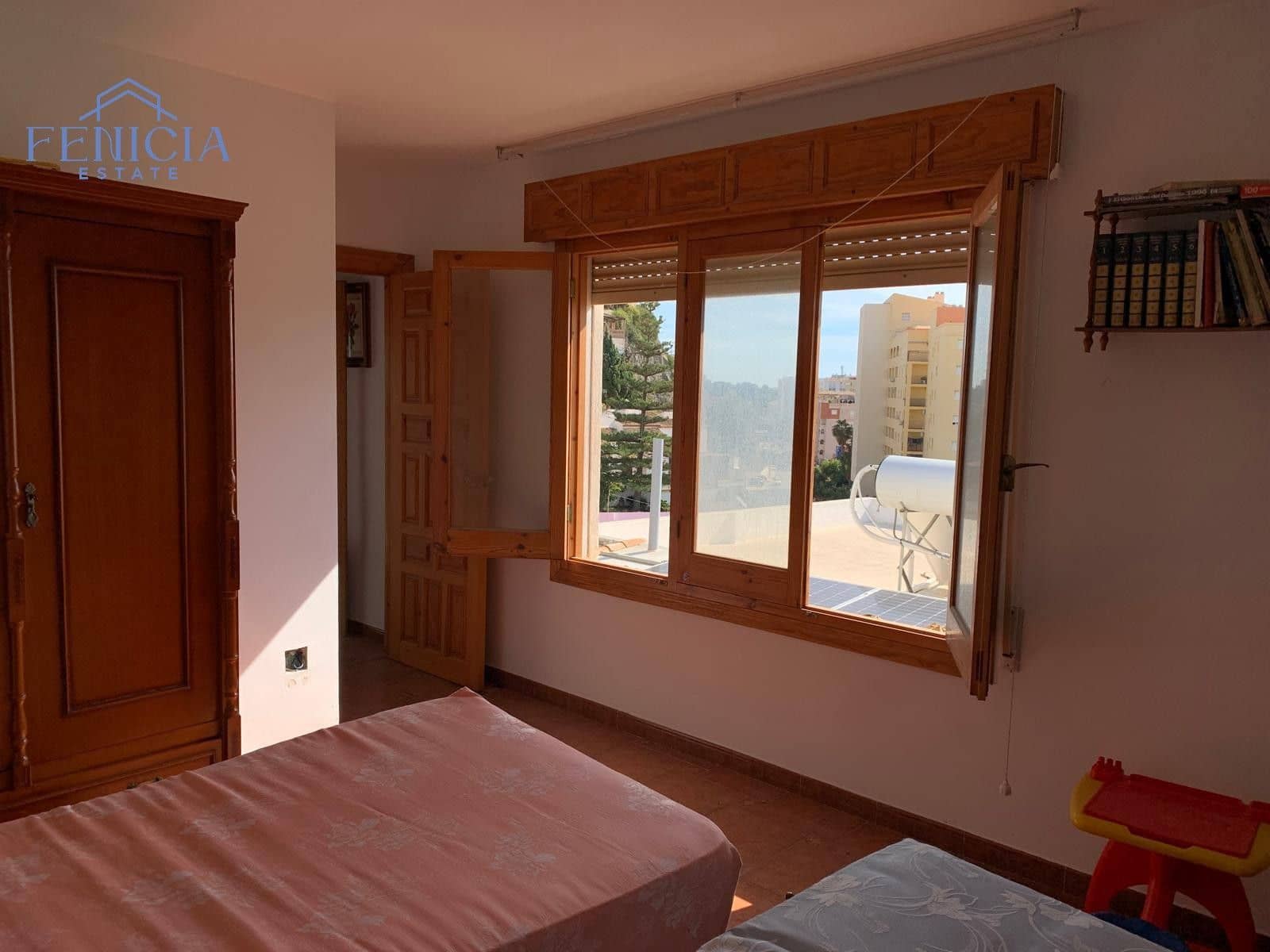 5 soverom Hus til salgs i Almunecar med garasje - € 544 000 (Ref: 9242712)