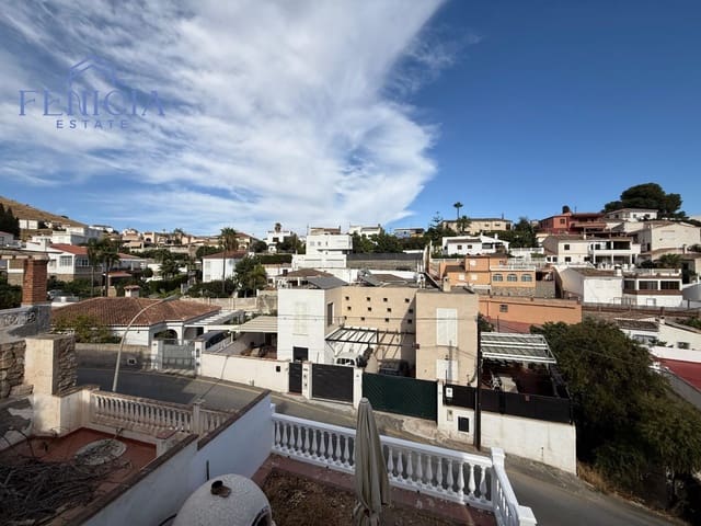 5 soveværelse Byhus til salg i Almuñécar med garage - € 544.000 (Ref: 9242712)