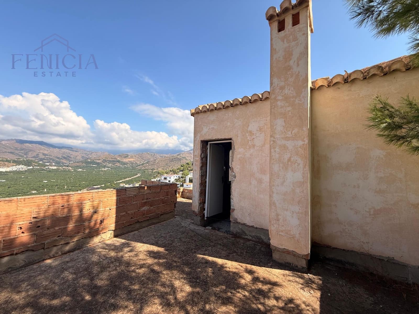 6 slaapkamer Villa te koop in Almunecar met zwembad garage - € 470.000 (Ref: 9294195)