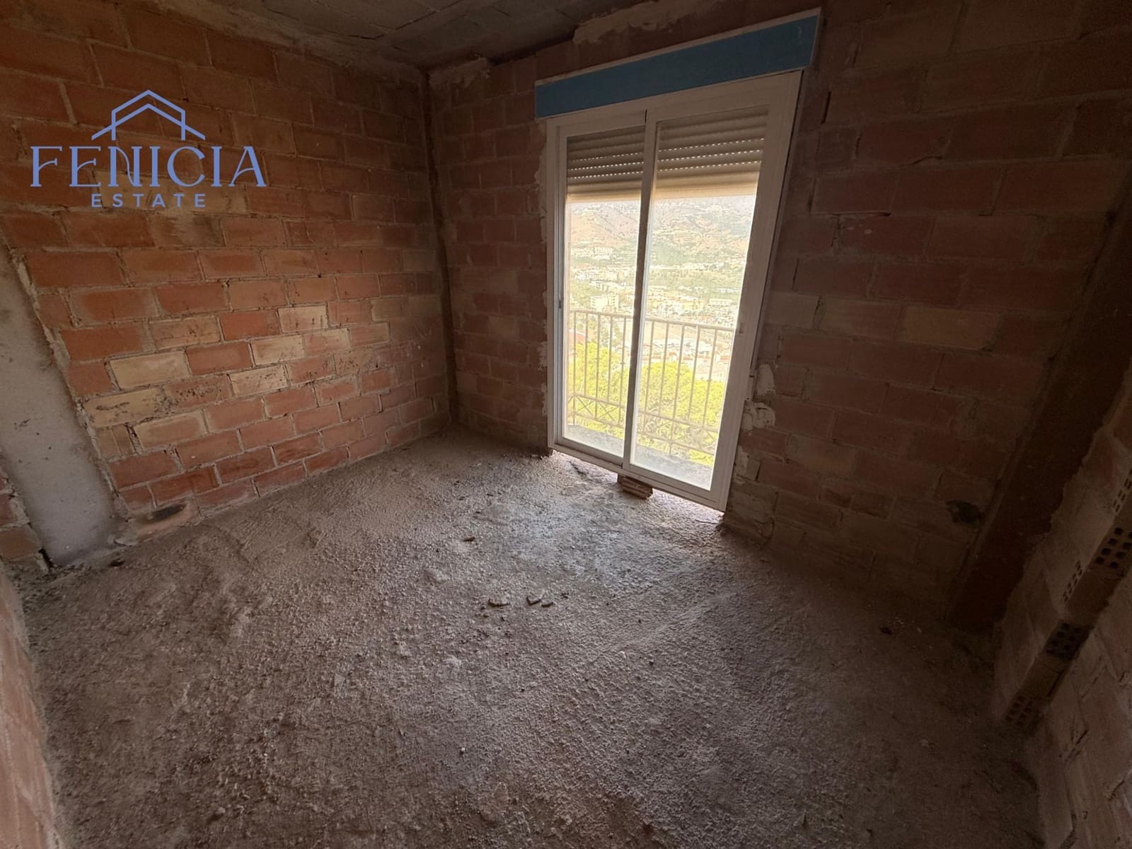 6 slaapkamer Villa te koop in Almunecar met zwembad garage - € 470.000 (Ref: 9294195)