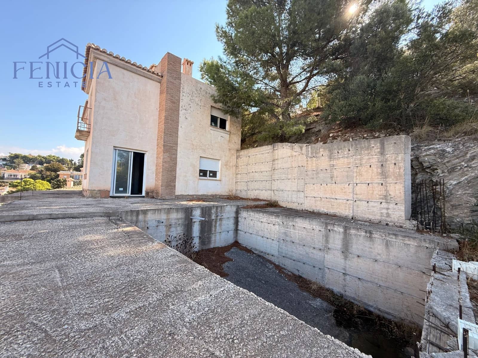 6 slaapkamer Villa te koop in Almunecar met zwembad garage - € 470.000 (Ref: 9294195)