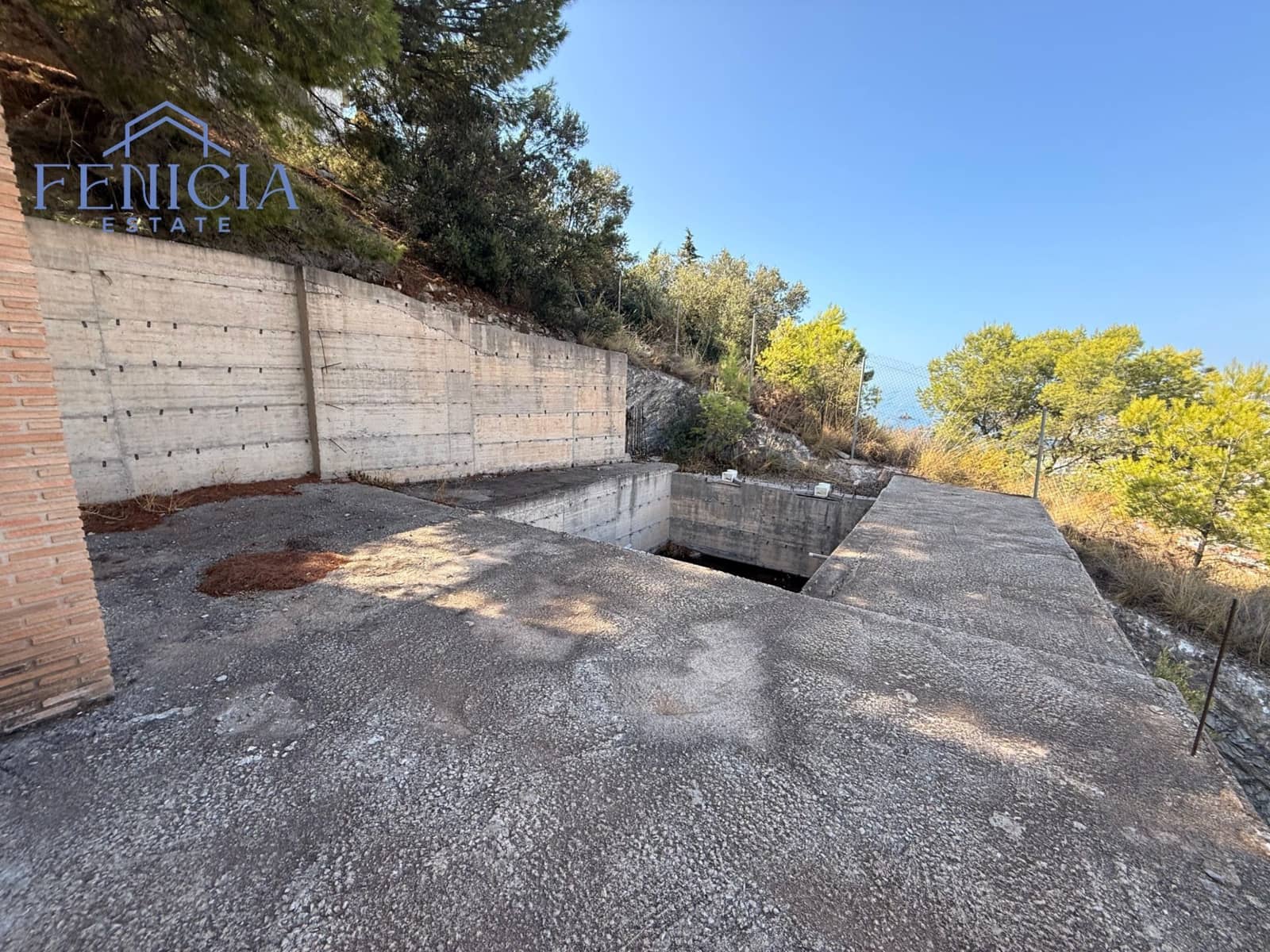 6 slaapkamer Villa te koop in Almunecar met zwembad garage - € 470.000 (Ref: 9294195)