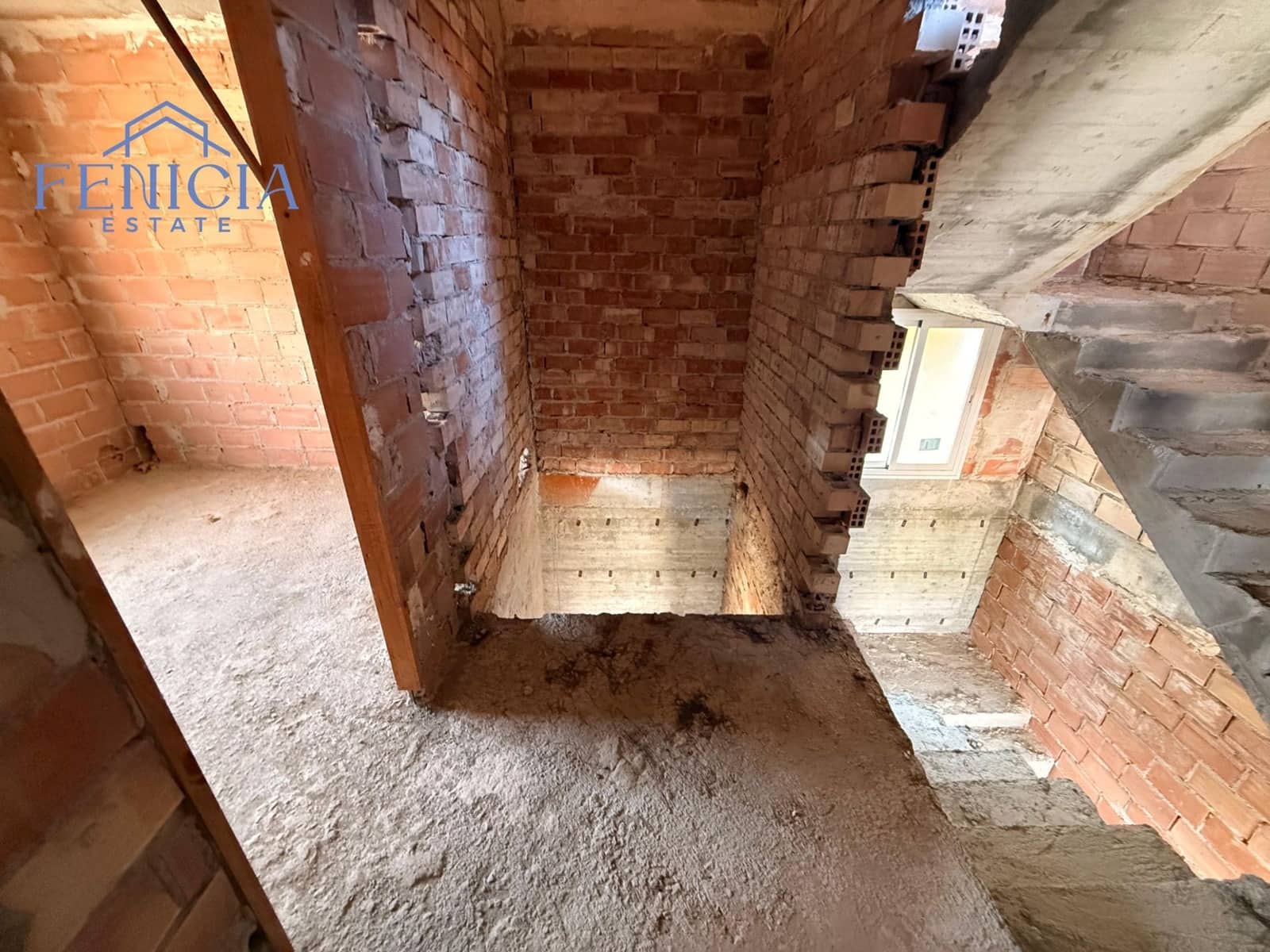 6 slaapkamer Villa te koop in Almunecar met zwembad garage - € 470.000 (Ref: 9294195)