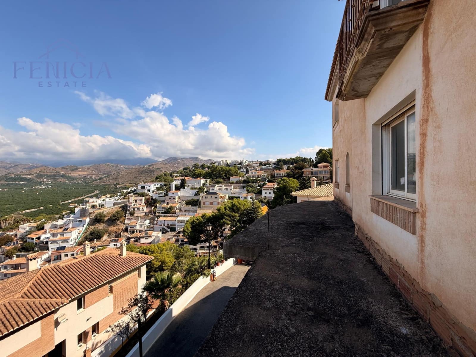 6 slaapkamer Villa te koop in Almunecar met zwembad garage - € 470.000 (Ref: 9294195)