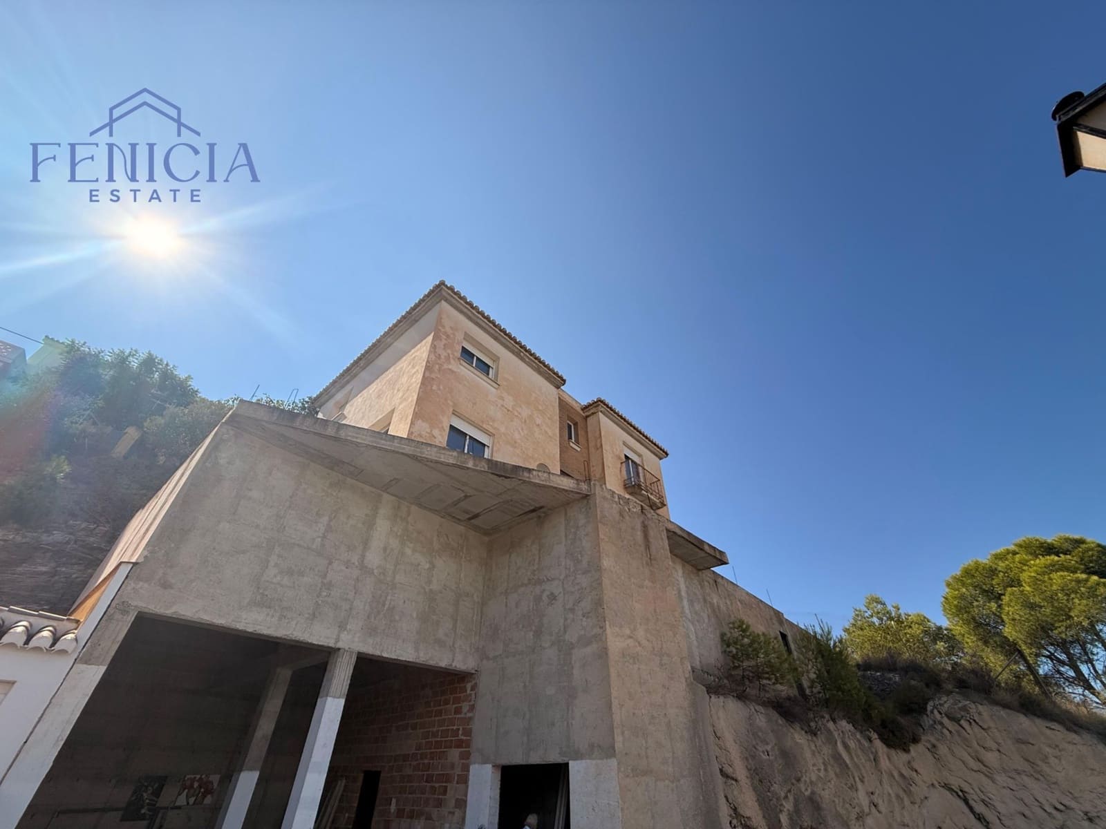 6 slaapkamer Villa te koop in Almunecar met zwembad garage - € 470.000 (Ref: 9294195)