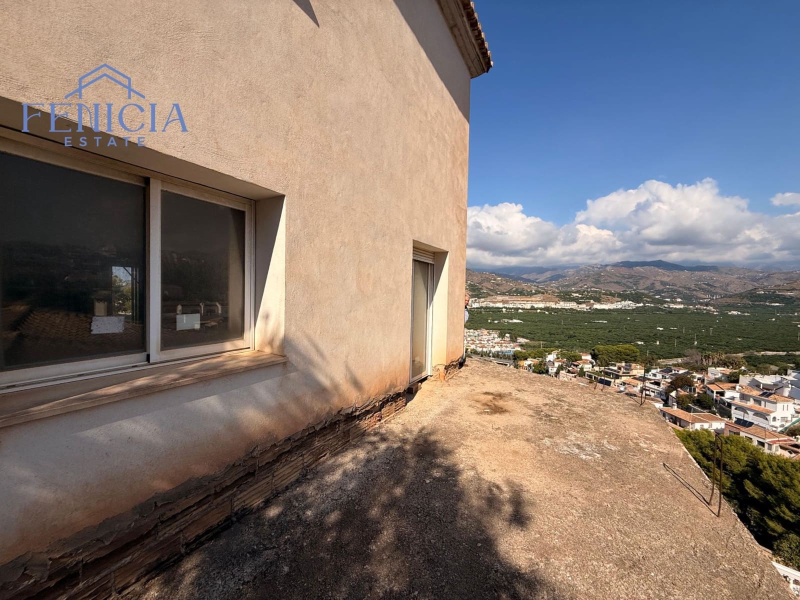 6 slaapkamer Villa te koop in Almunecar met zwembad garage - € 470.000 (Ref: 9294195)