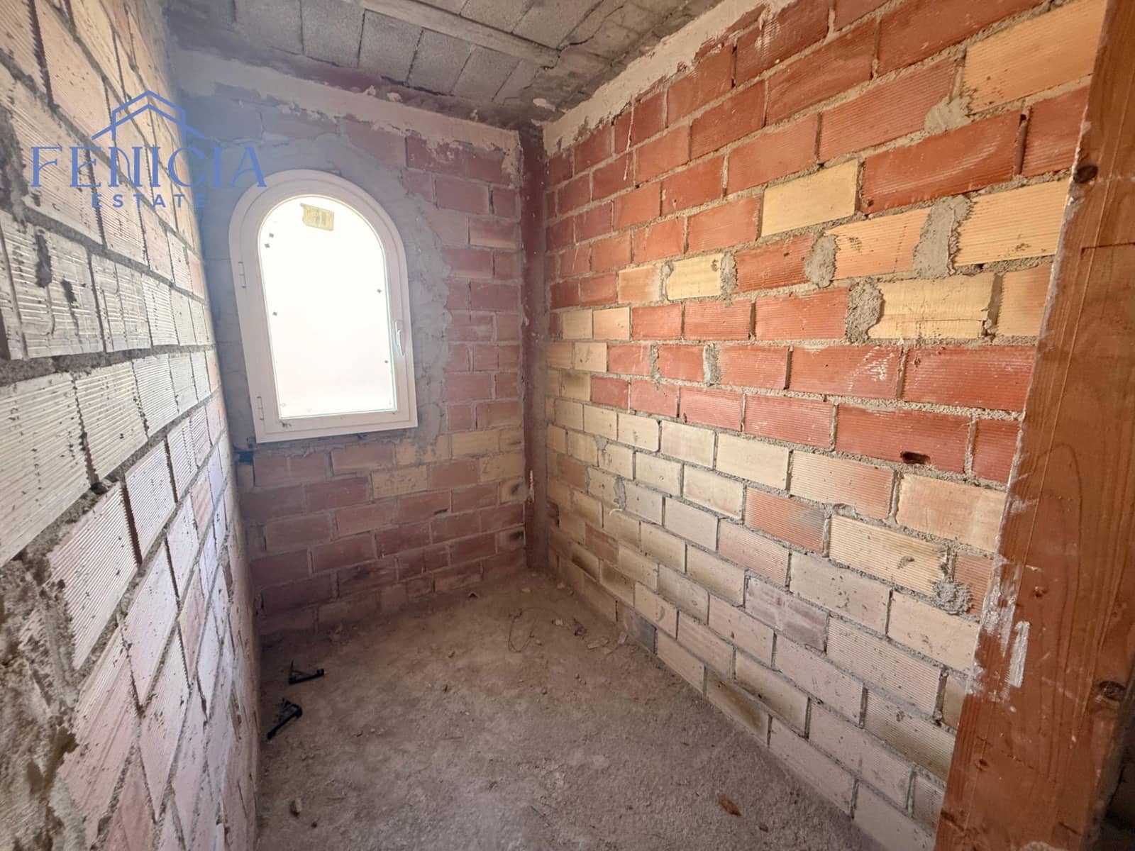 6 slaapkamer Villa te koop in Almunecar met zwembad garage - € 470.000 (Ref: 9294195)