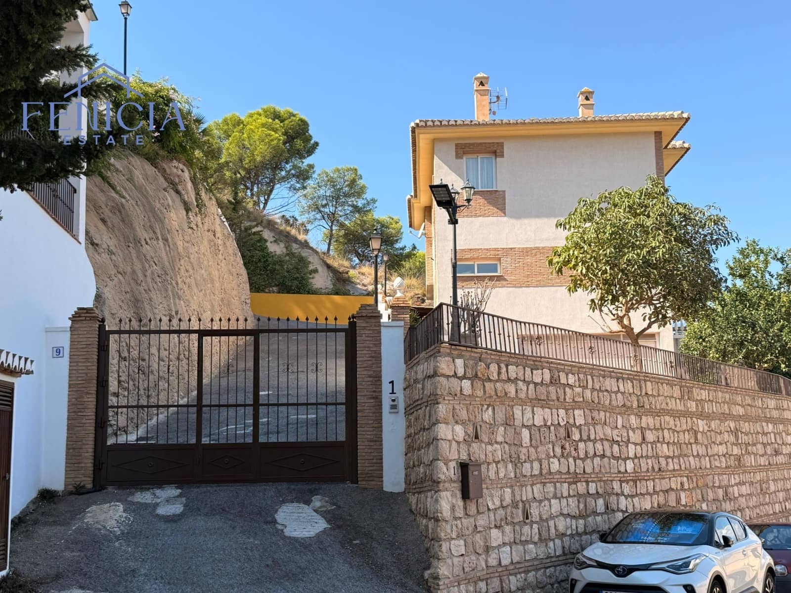 6 slaapkamer Villa te koop in Almunecar met zwembad garage - € 470.000 (Ref: 9294195)