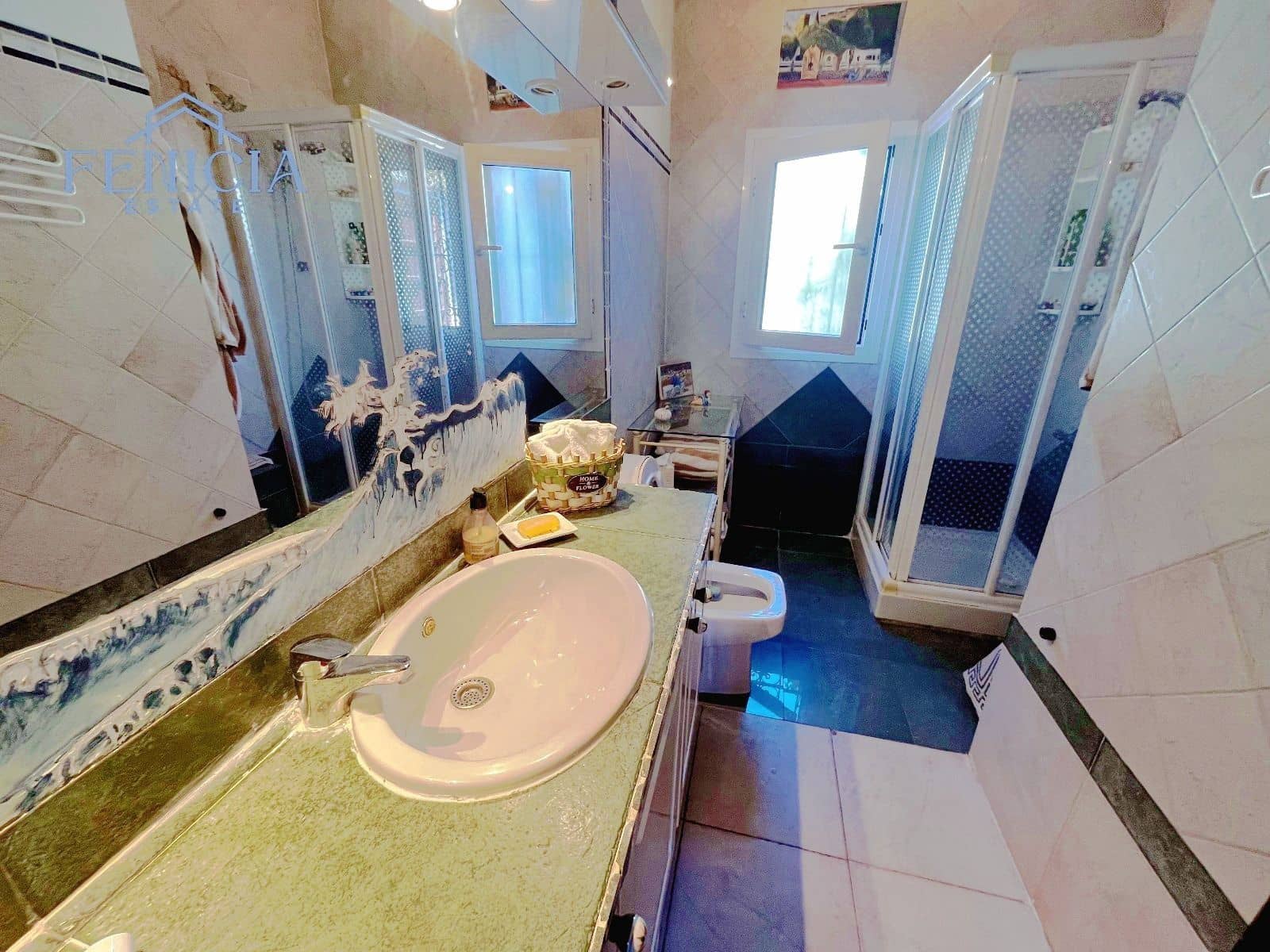 3 makuuhuone Huvila myytävänä paikassa Almunecar mukana uima-altaan 
autotalli - 749 000 € (Ref: 9330180)