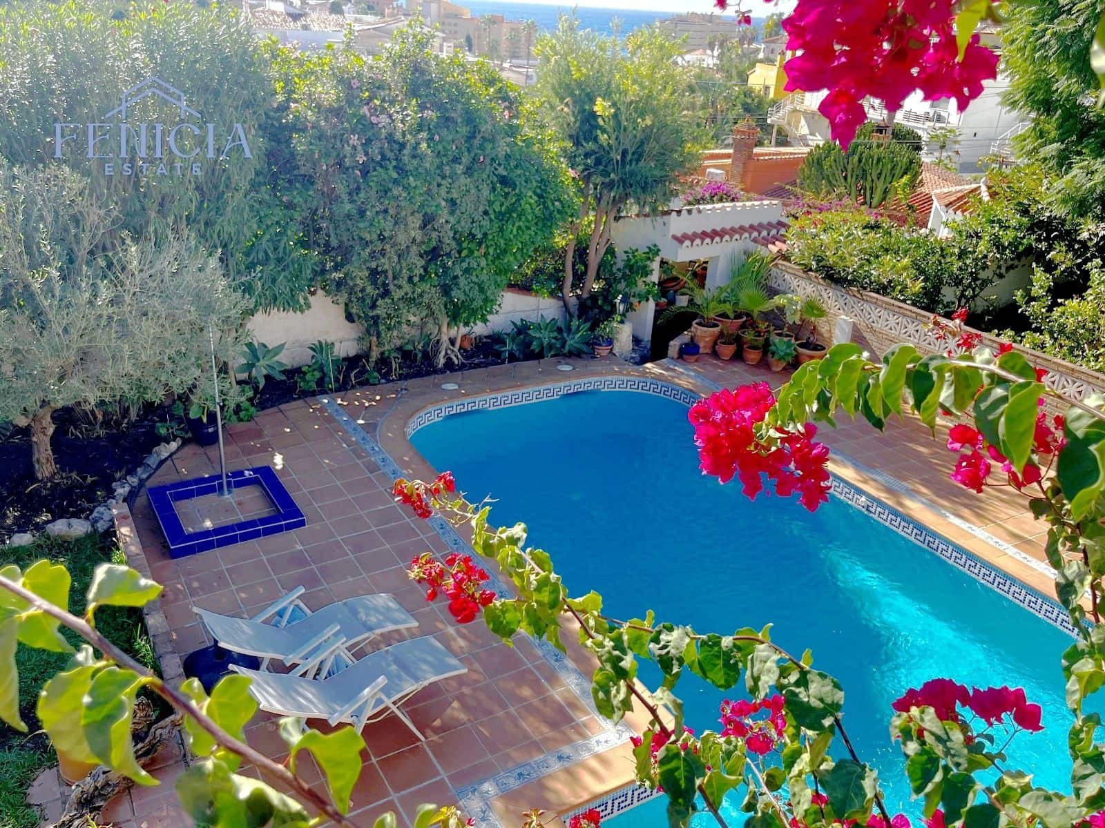 3 makuuhuone Huvila myytävänä paikassa Almunecar mukana uima-altaan 
autotalli - 749 000 € (Ref: 9330180)