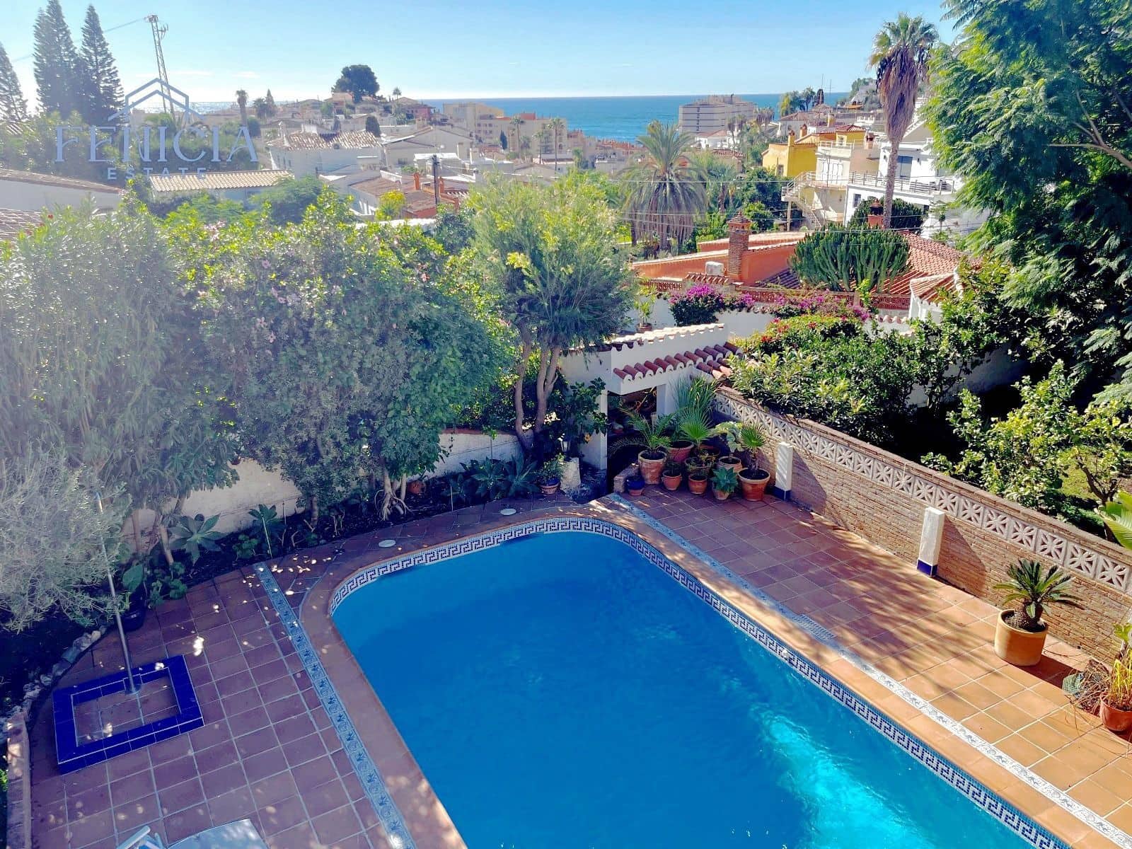 3 makuuhuone Huvila myytävänä paikassa Almunecar mukana uima-altaan 
autotalli - 749 000 € (Ref: 9330180)