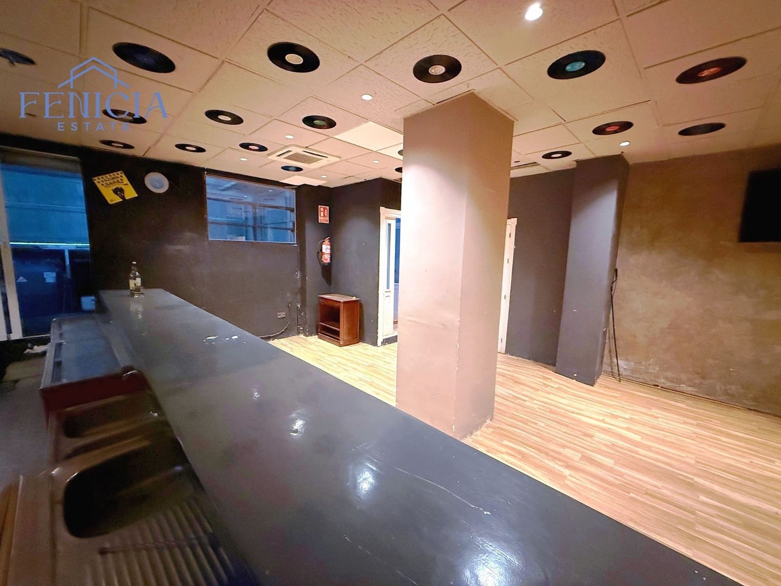 Kommersiell till salu i Almunecar - 170 000 € (Ref: 9353211)