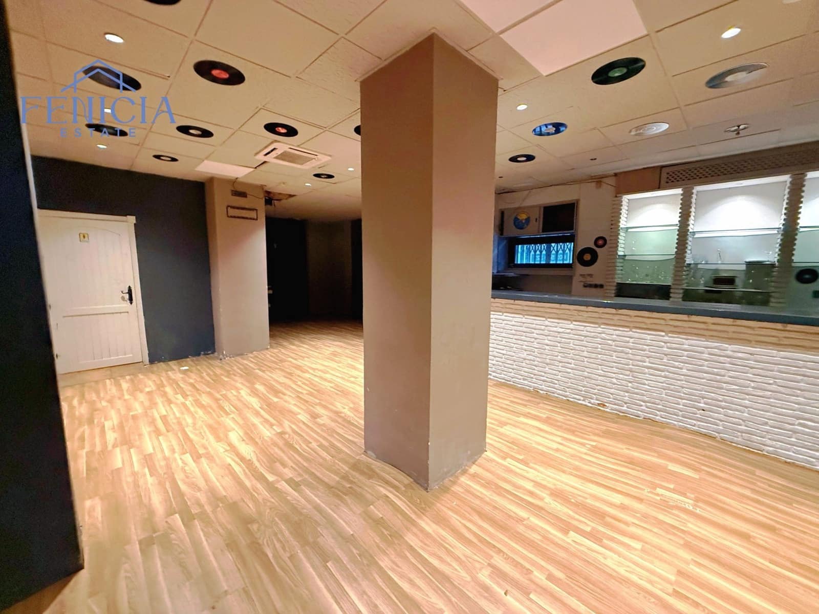 Kommersiell till salu i Almunecar - 170 000 € (Ref: 9353211)