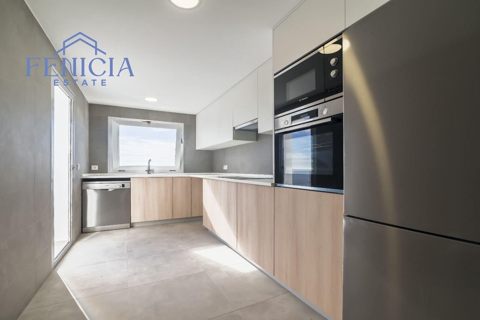 2 sypialnia Dom na sprzedaż w Almunecar z basenem garażem - 213 000 € (Ref: 9439547)