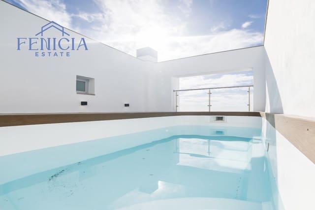 2 sovrum Hus till salu i Almuñécar med pool garage - 213 000 € (Ref: 9439547)