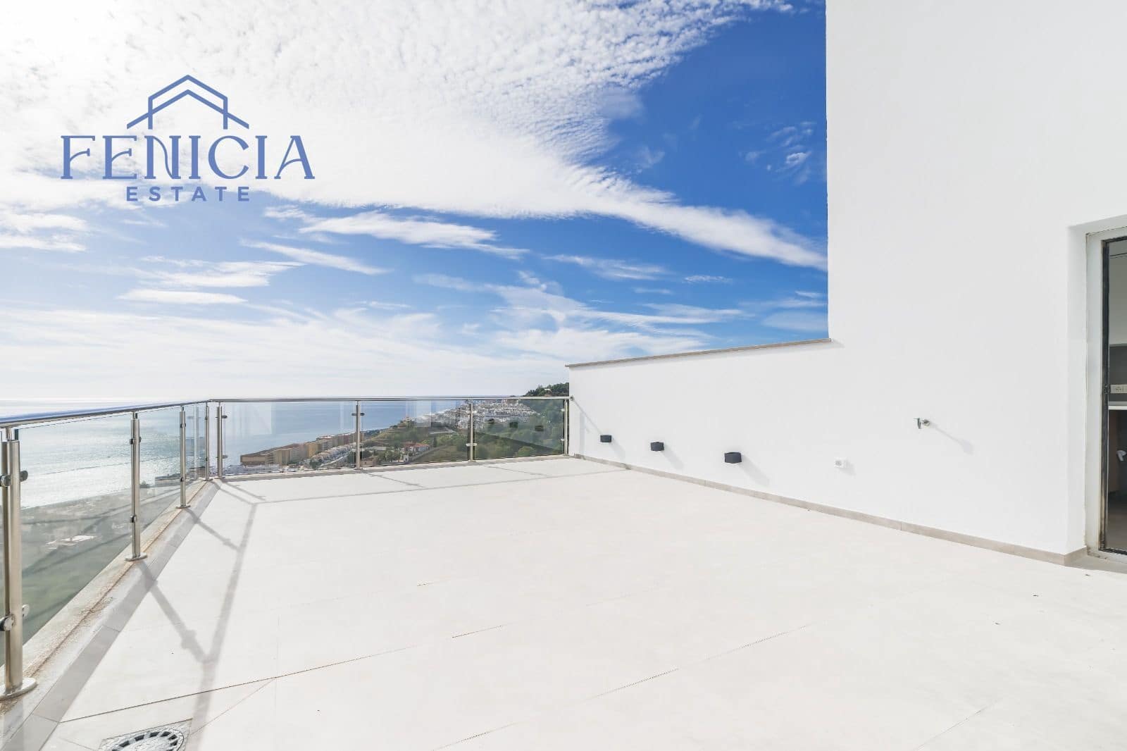 2 sypialnia Dom na sprzedaż w Almunecar z basenem garażem - 213 000 € (Ref: 9439547)