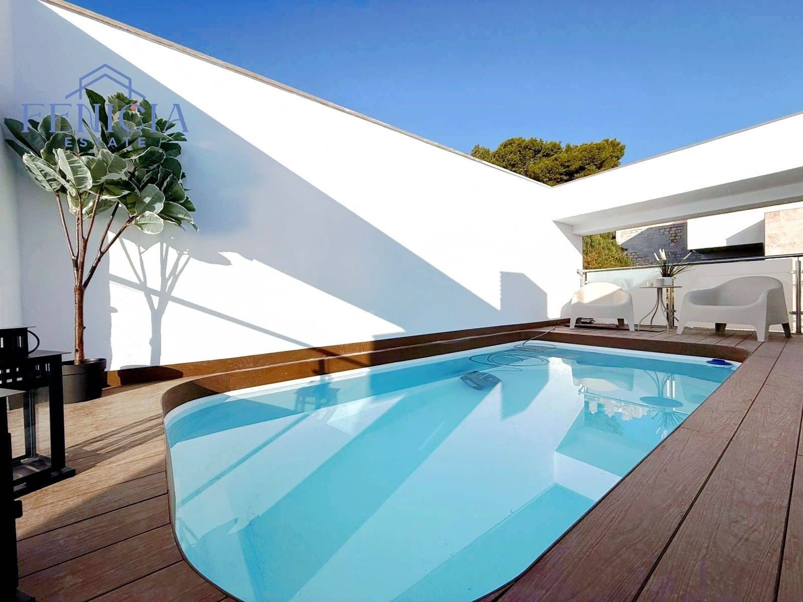 2 bedroom Townhouse for sale in Almunecar with pool garage - € 213,000 (Ref: 9439547)