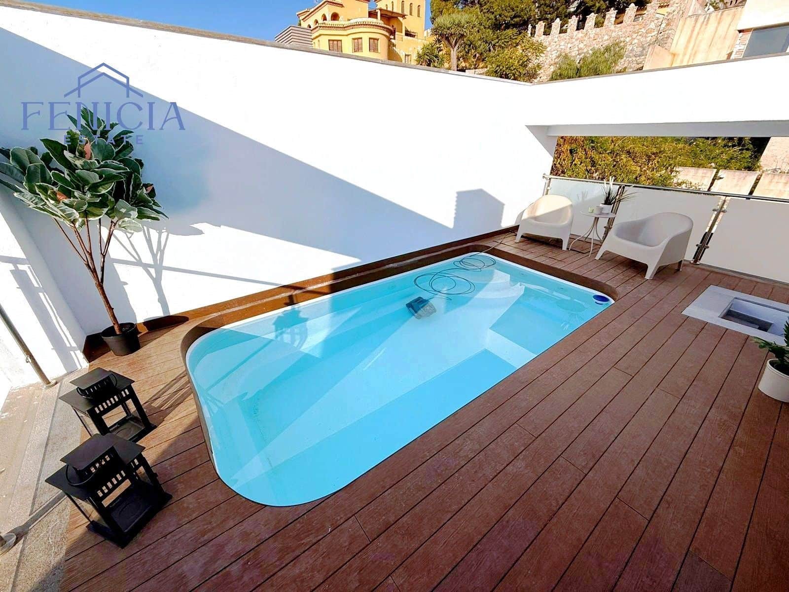 2 bedroom Townhouse for sale in Almunecar with pool garage - € 213,000 (Ref: 9439547)