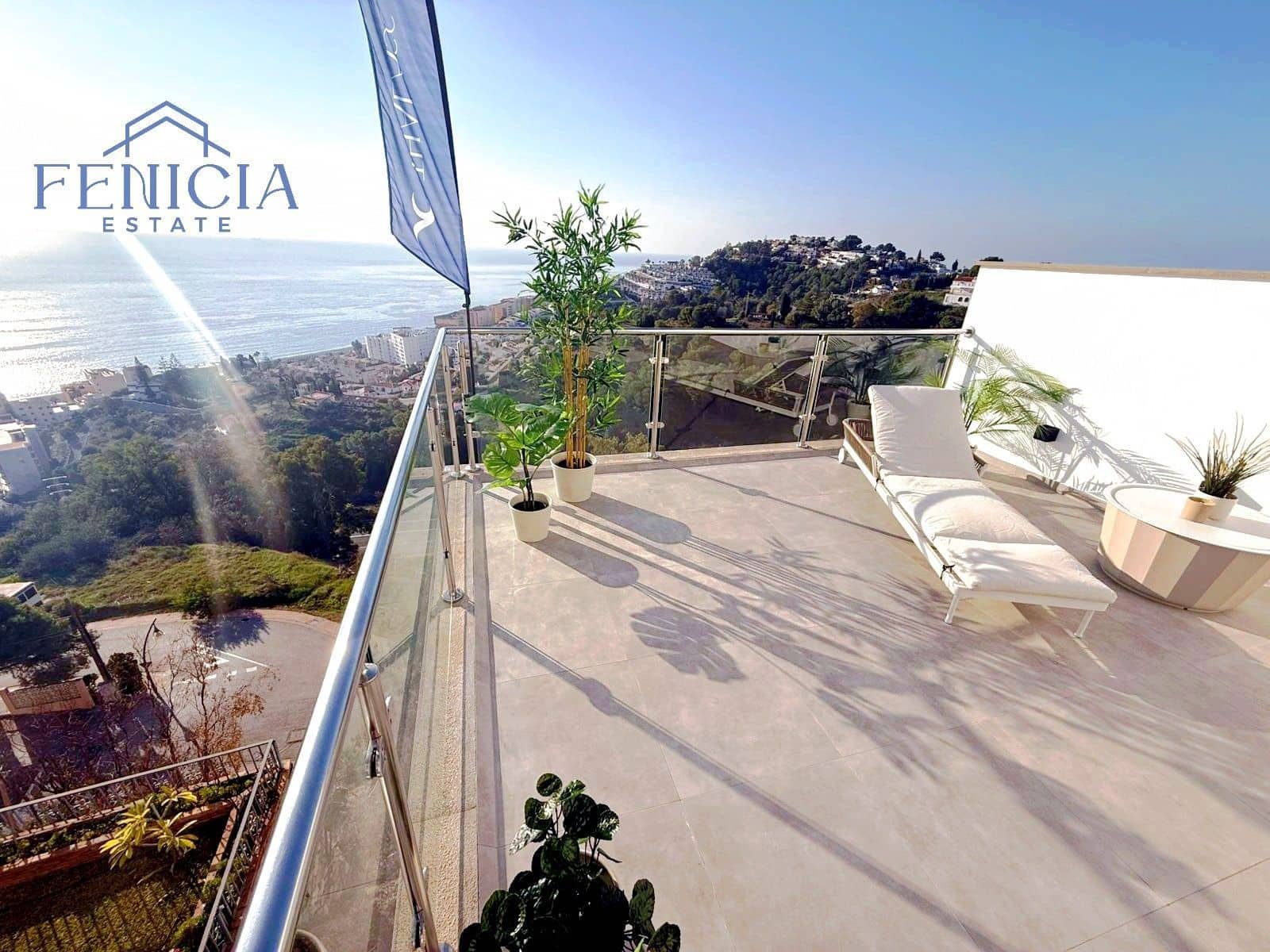 2 bedroom Townhouse for sale in Almunecar with pool garage - € 213,000 (Ref: 9439547)