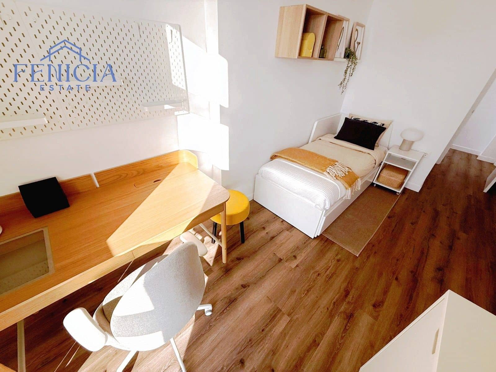 2 bedroom Townhouse for sale in Almunecar with pool garage - € 213,000 (Ref: 9439547)