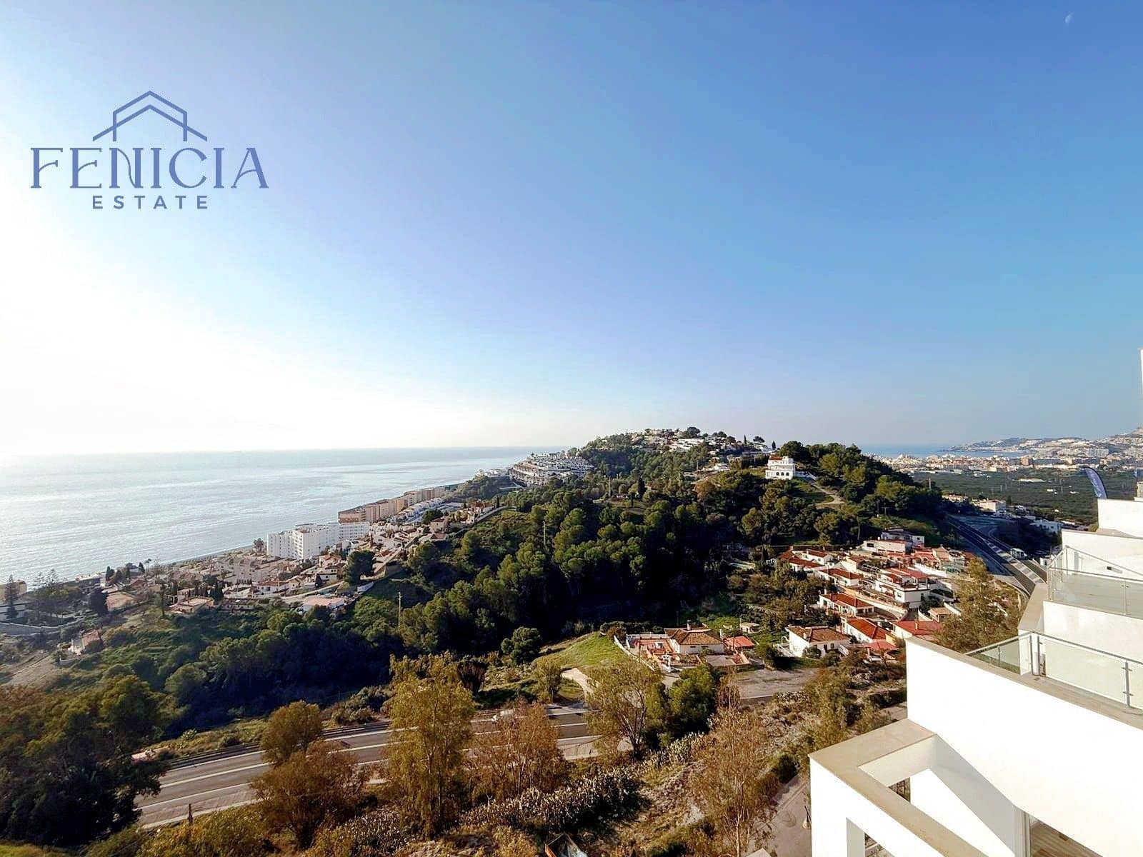 2 bedroom Townhouse for sale in Almunecar with pool garage - € 213,000 (Ref: 9439547)