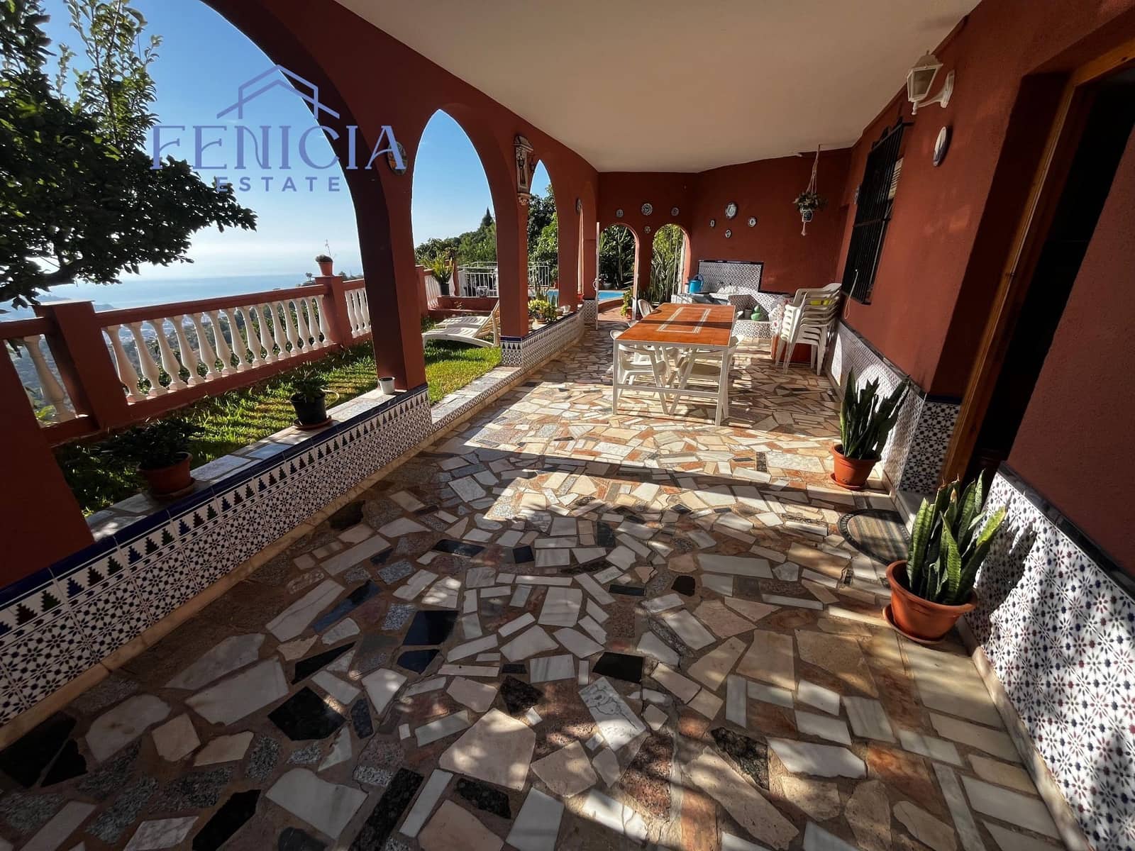 4 slaapkamer Villa te koop in Almunecar met zwembad garage - € 498.000 (Ref: 9470813)