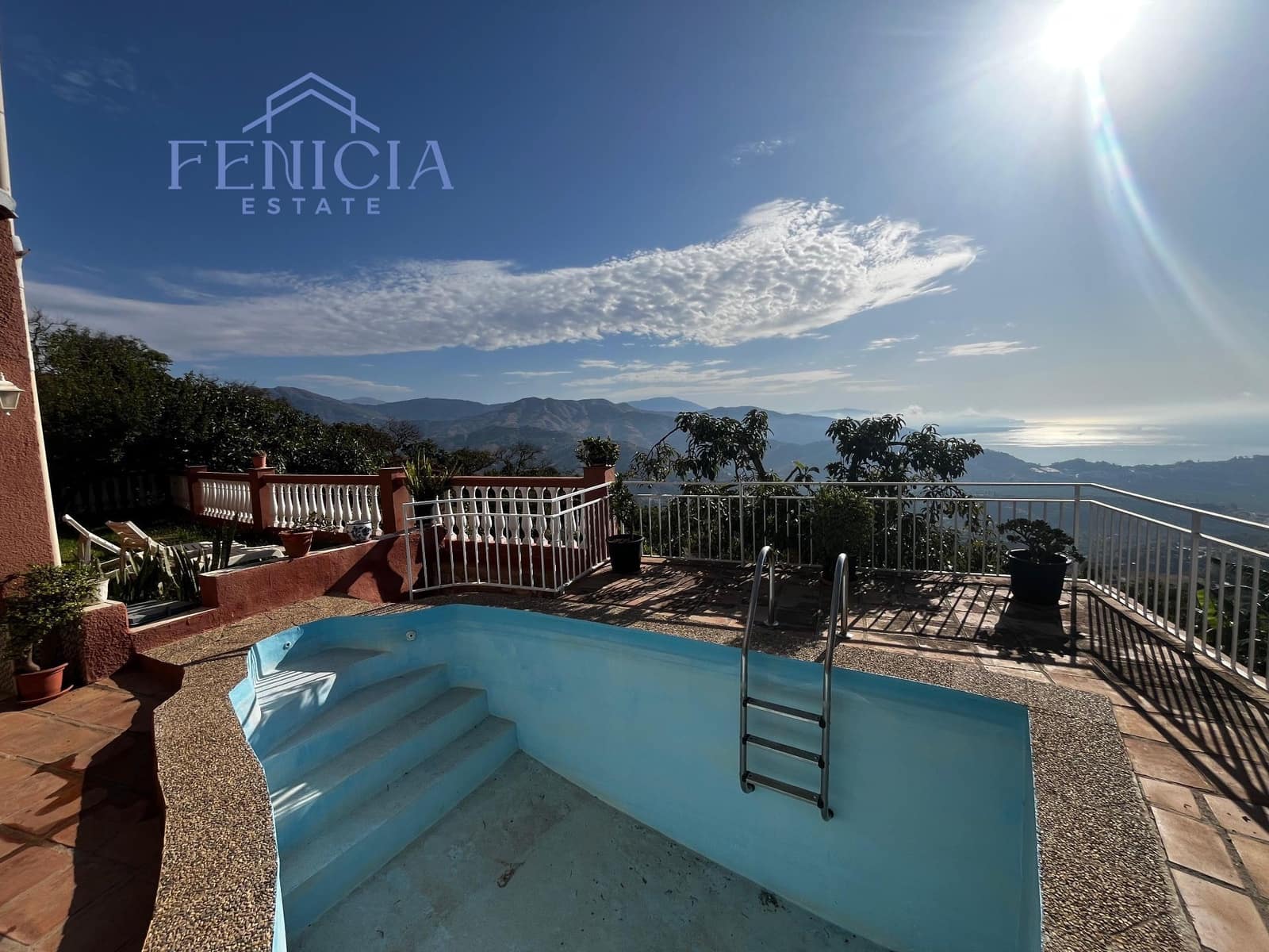 4 slaapkamer Villa te koop in Almunecar met zwembad garage - € 498.000 (Ref: 9470813)