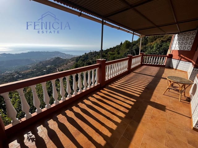 4 slaapkamer Villa te koop in Almuñécar met zwembad garage - € 498.000 (Ref: 9470813)