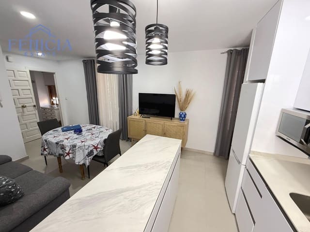 2 bedroom Flat for rent in Almuñécar - € 600 (Ref: 9503899)