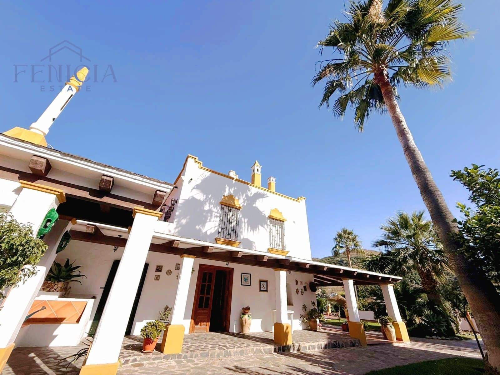 Finca/Casa Rural de 4 habitaciones en Almuñécar en alquiler con piscina garaje - 1.650 € (Ref: 9526186)