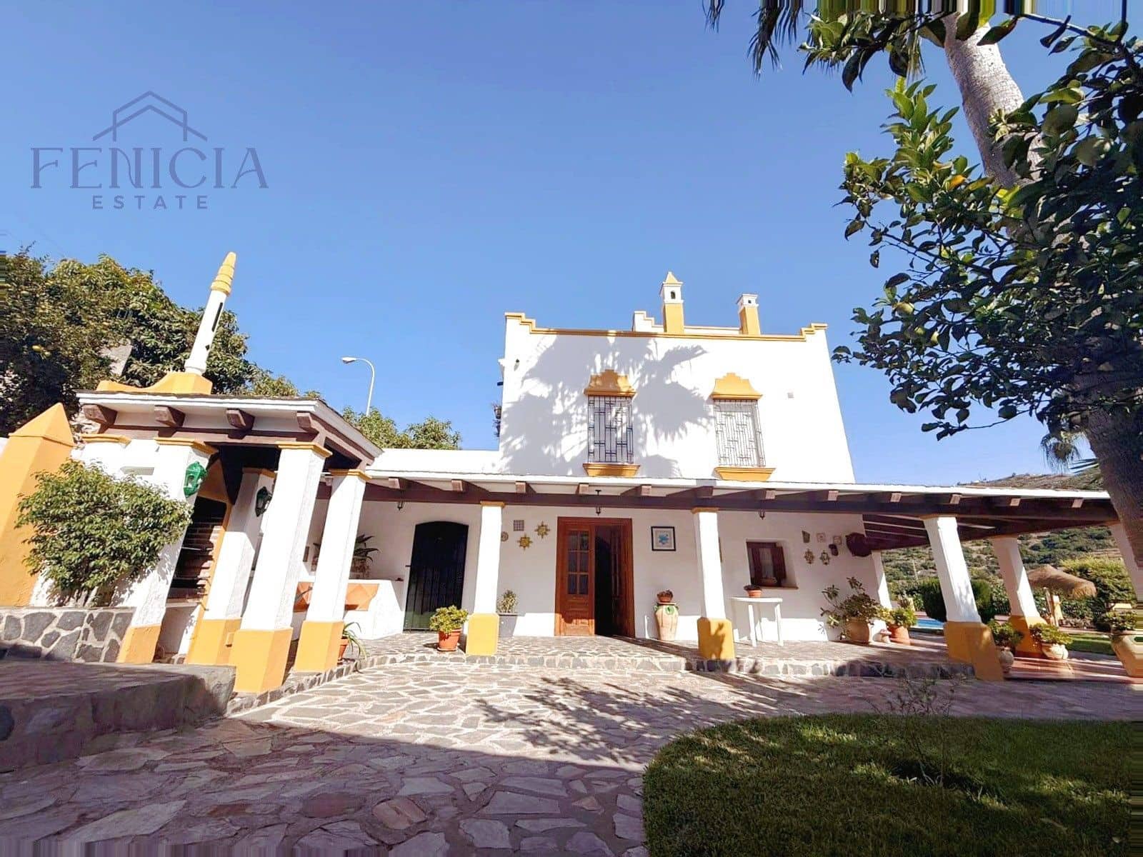 Finca/Casa Rural de 4 habitaciones en Almuñécar en alquiler con piscina garaje - 1.650 € (Ref: 9526186)
