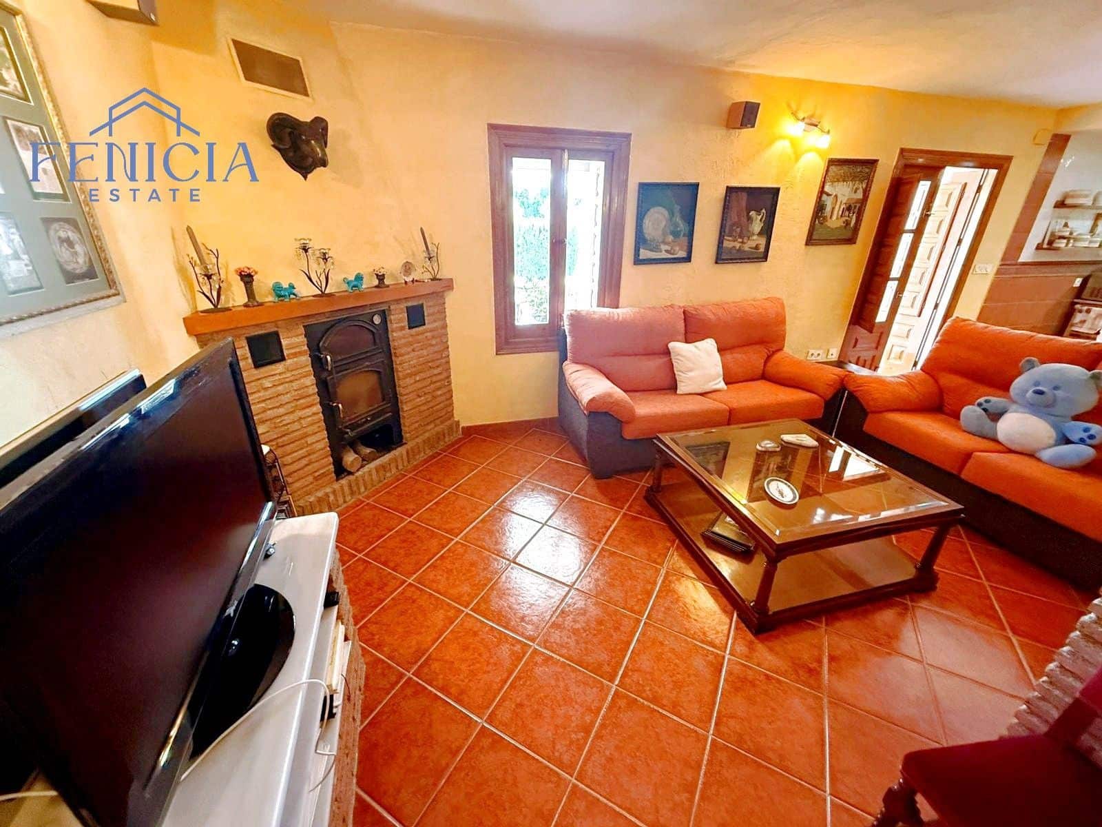 4 bedroom Villa for rent in Almunecar with pool garage - € 1,650 (Ref: 9526187)