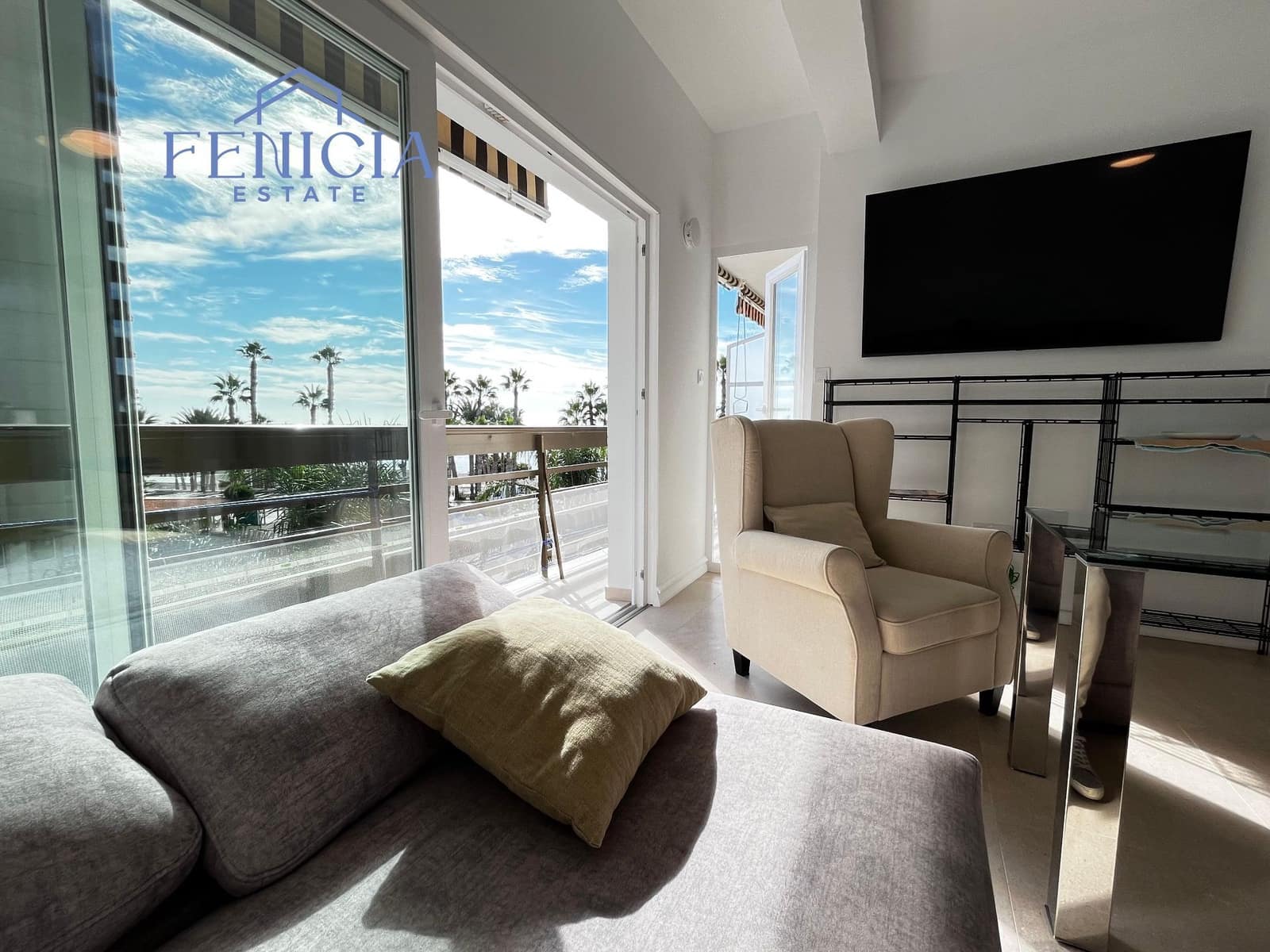 Piso de 2 habitaciones en Almuñécar en venta con garaje - 395.000 € (Ref: 9533263)