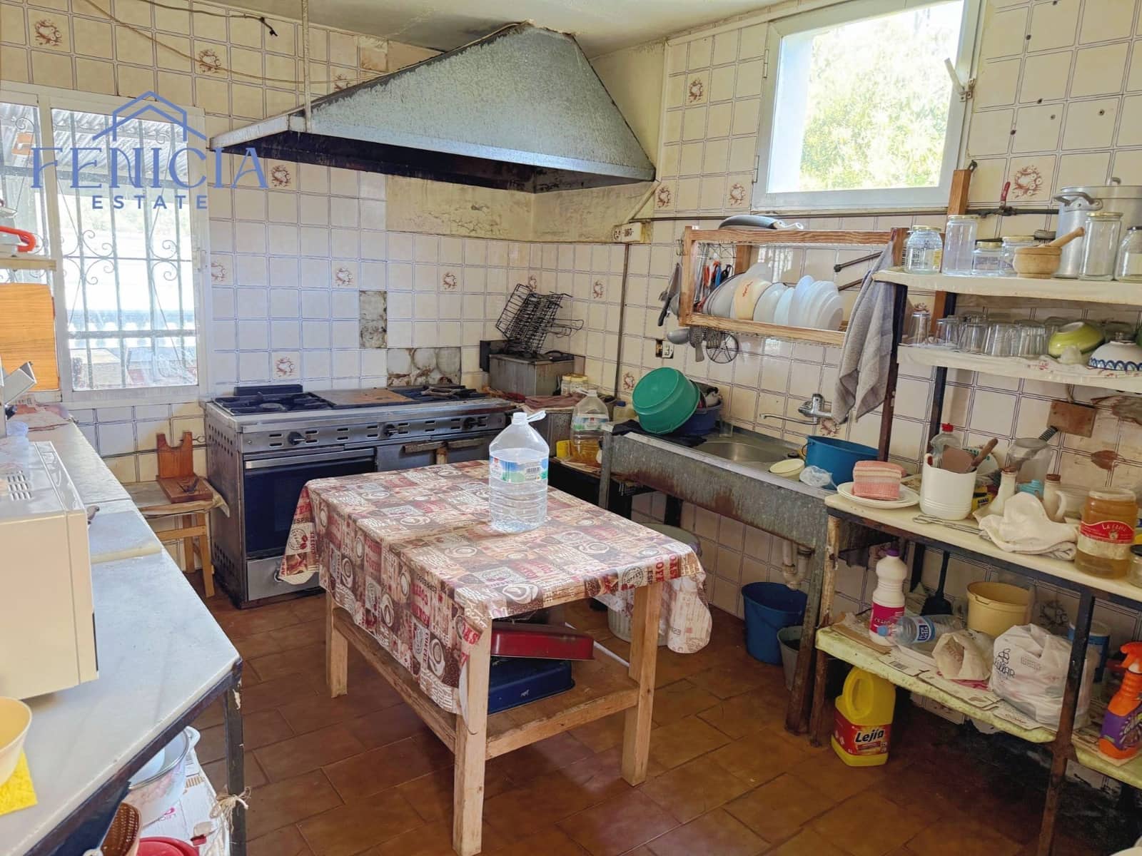 6 soverom Finca/Herregård til salgs i La Herradura med garasje - € 750 000 (Ref: 9564393)