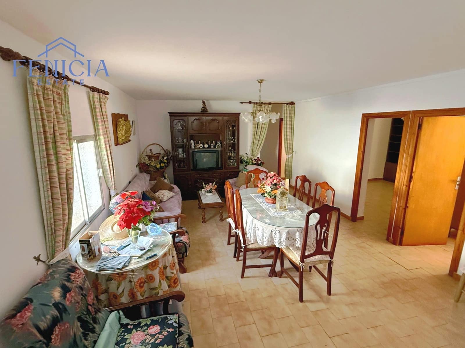 6 soverom Finca/Herregård til salgs i La Herradura med garasje - € 750 000 (Ref: 9564393)