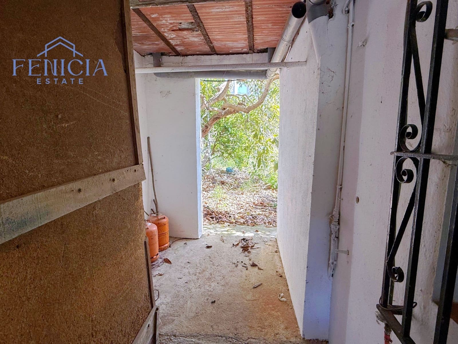 6 soverom Finca/Herregård til salgs i La Herradura med garasje - € 750 000 (Ref: 9564393)