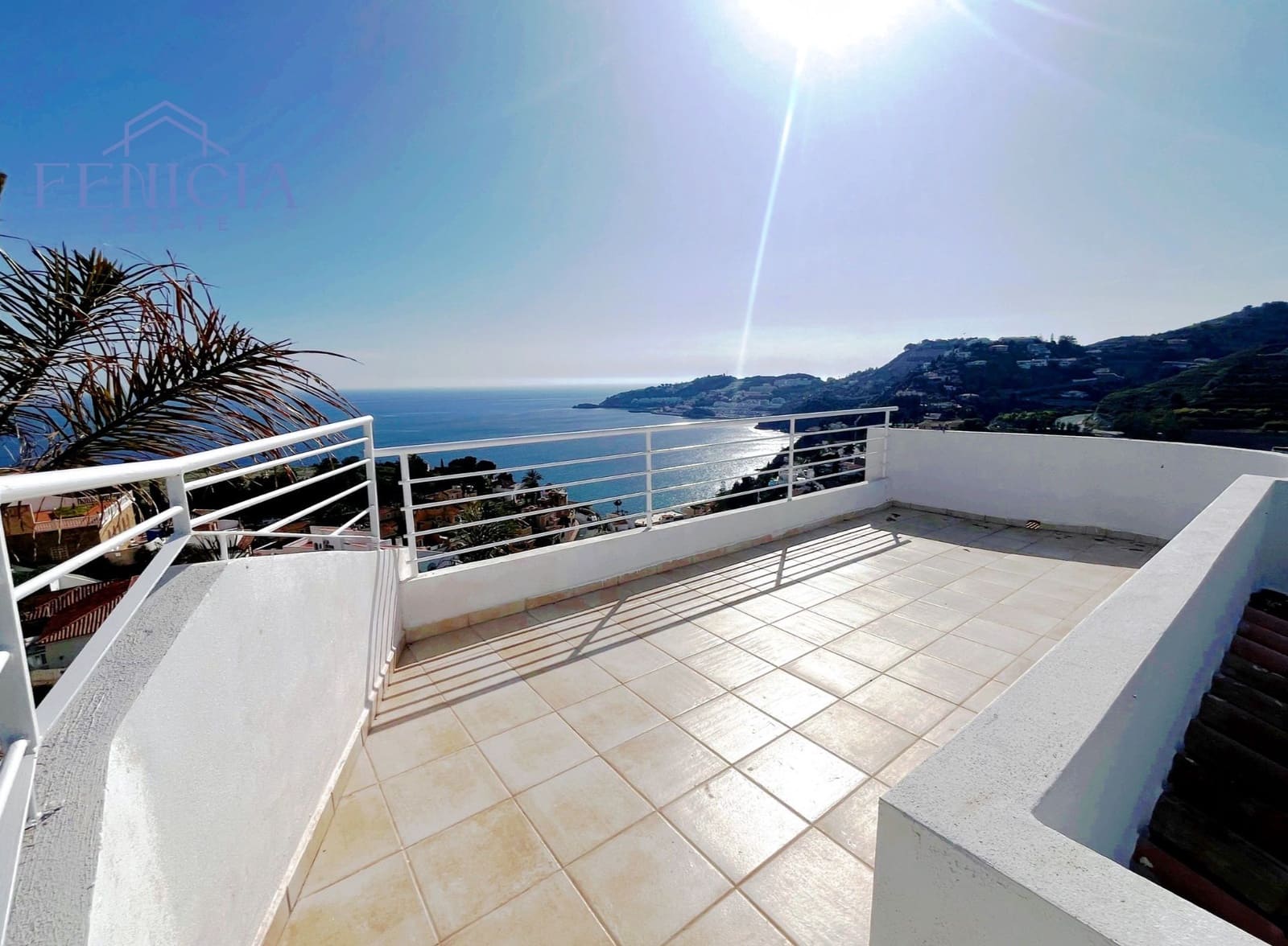 2 Zimmer Villa zu verkaufen in Almunecar mit Garage - 250.000 € (Ref: 9564395)