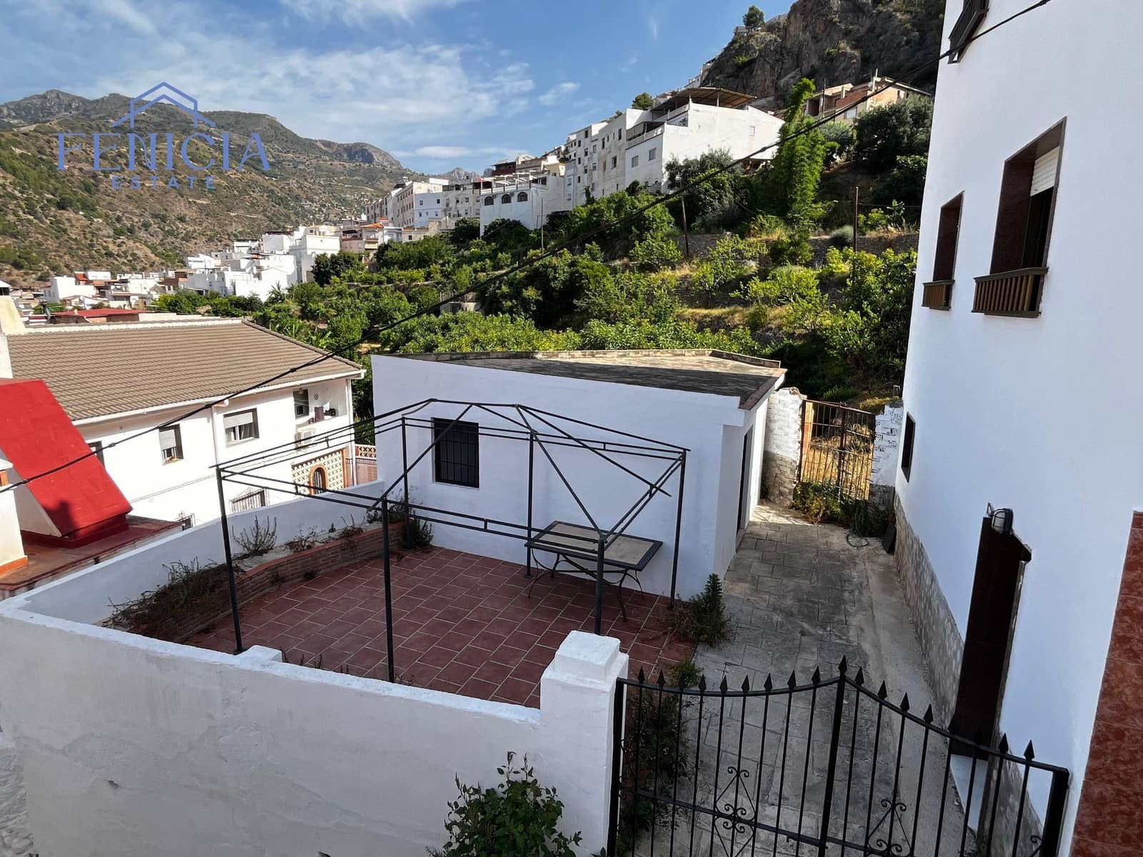 4 soverom Hus til salgs i Otivar - € 190 000 (Ref: 9564396)