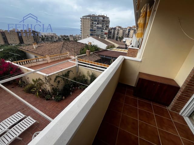 3 sovrum Semi-fristående Villa till salu i Almuñécar med garage - 310 000 € (Ref: 9564397)