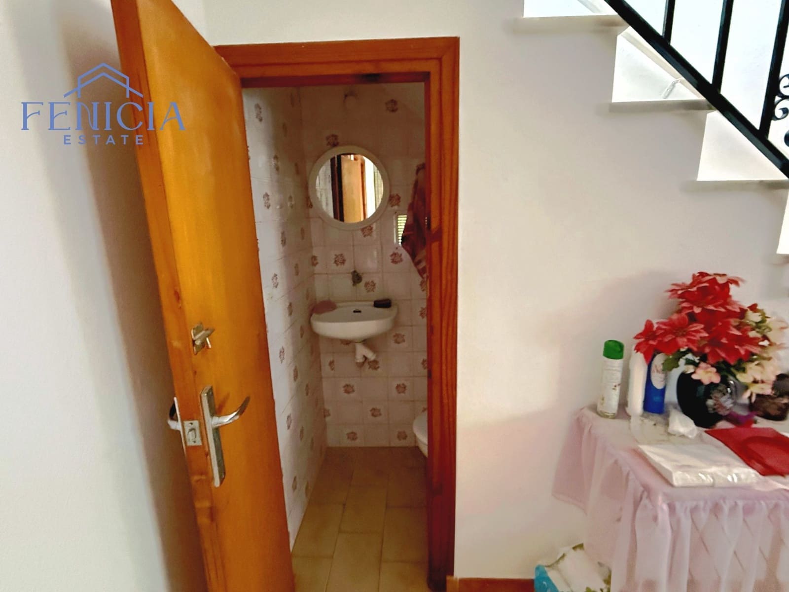 6 makuuhuone Hotelli myytävänä paikassa La Herradura mukana 
autotalli - 750 000 € (Ref: 9604606)