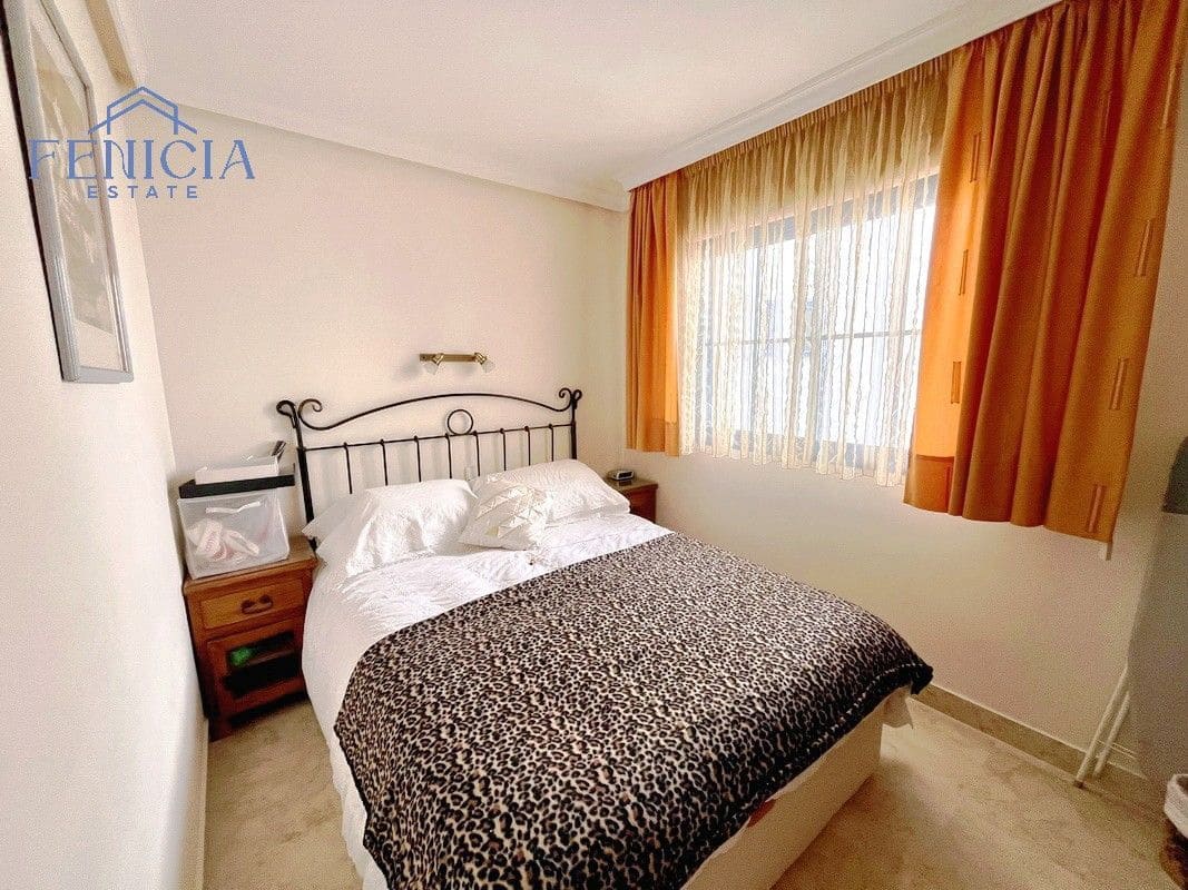 Ático de 4 habitaciones en Almuñécar en venta con piscina garaje - 455.000 € (Ref: 9614772)