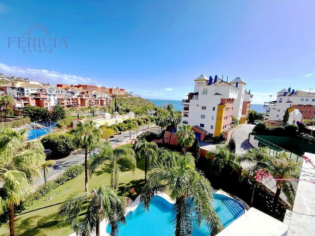 Ático de 4 habitaciones en Almuñécar en venta con piscina garaje - 455.000 € (Ref: 9614772)